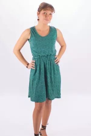 Robe Prune Hypnotik robe boh�me � l'esprit artistique