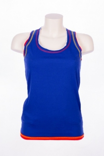 Debardeur &agrave; poches uni pi&egrave;ce vestimentaire au caract&egrave;re moderne et &agrave; l'esprit cr&eacute;atif