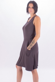 Robe Prune robe f&eacute;minine au tomb&eacute; souple