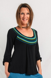 Top M.longues Surabaya