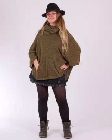Poncho Lili kaki poncho doux et enveloppant