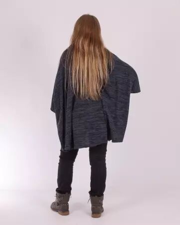 Cape Bleu Nuit Chin� accessoire textile au look moderne