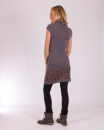 Robe Stella winter style Indian style bordeaux robe boh&egrave;me aux tons profonds