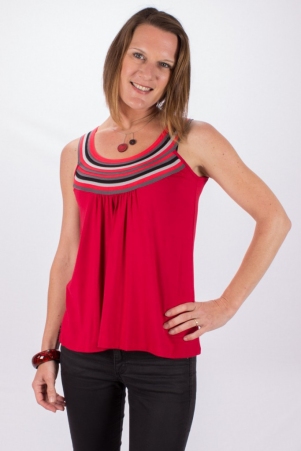 Top Liloo uni Rouge top uni rouge vibrant