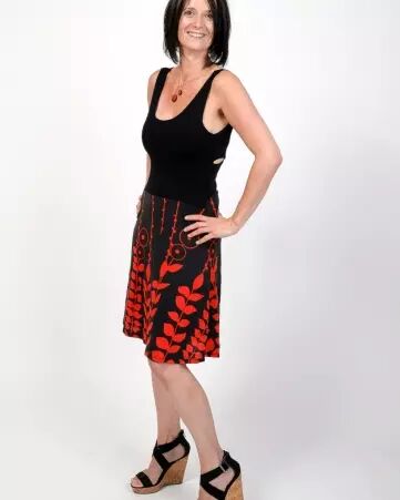 Robe Paquita courte Digital Flower rouge � fleurs