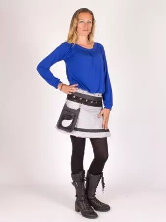 Jupe r�versible Denim style Japan courte article mode � l'esth�tique soign�e et facile � associer