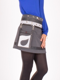 Jupe r&eacute;versible Denim style Polka Dot courte v&ecirc;tement en maille &agrave; la coupe confortable et au style contemporain