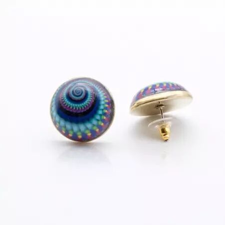 Puce d'oreille infra spirale bleu bijou moderne et graphique