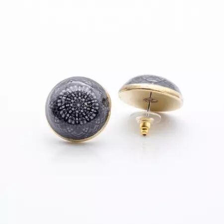 Puce d'oreille mandala mystery bijou graphique intrigant