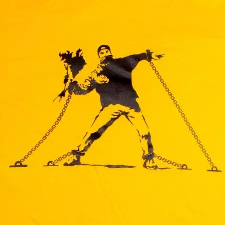 Tee shirt Hooligan chains Banksy tee-shirt street art chains banksy