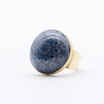Bague Mandala Serenity cr&eacute;ation au caract&egrave;re artistique affirm&eacute;