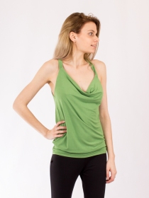 Top Fidji b&eacute;nitier vert amande top fluide aux tons doux