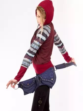 Pochette ceinture boho dentelle bleue accessoire festival