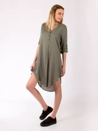 Blouse chemisier Olivine cr�ation au caract�re artistique affirm�