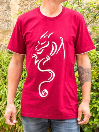 Tee shirt Dragon Rouge grenat t-shirt dragon rouge grenat puissant
