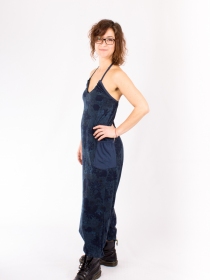 Combinaison Wild Bleu pi&egrave;ce de mode &agrave; la coupe pr&eacute;cise et &agrave; l'allure contemporaine