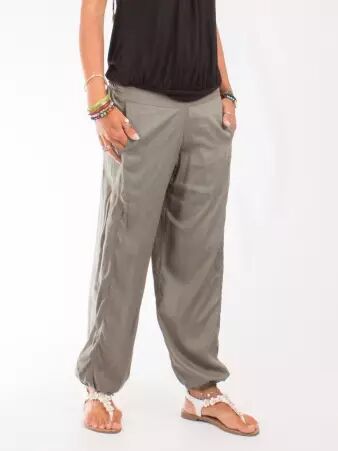 Pantalon Guarani Olivine pantalon Guarani olivine � la teinte v�g�tale