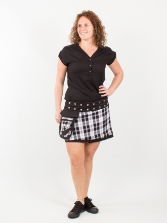 Jupe r�versible Campbell Scotland Tartan Blanc courte v�tement en maille � la coupe confortable et au style contemporain