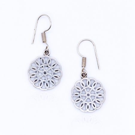 Boucles d'oreilles fleur de vie argent�es PM accessoire textile au look moderne
