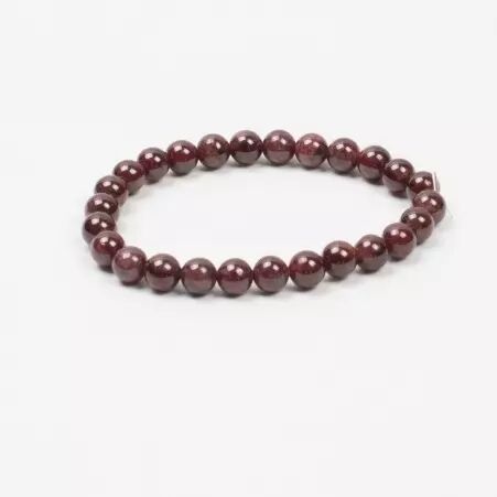 Bracelet Grenat pi�ce vestimentaire au style tendance