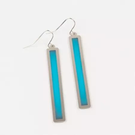 Boucle d'oreille Lign bleu bijou mode � l'allure �pur�e