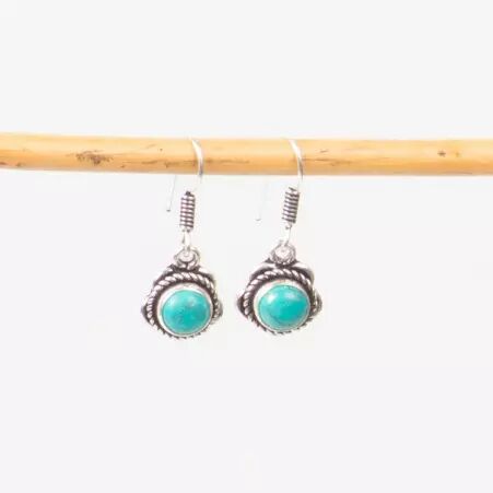 Boucles d'oreilles howlite turquoise pi�ce vestimentaire au style tendance
