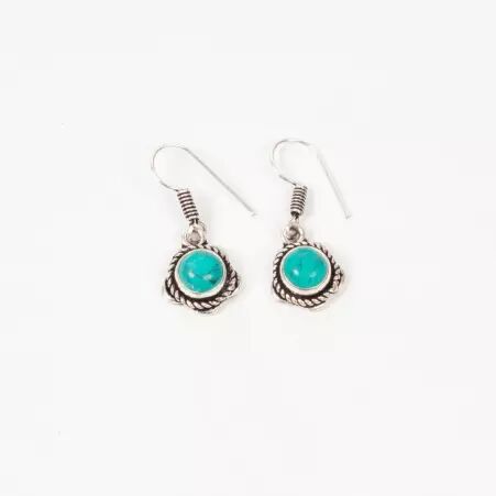 Boucles d'oreilles howlite turquoise pi�ce vestimentaire au style tendance