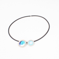 Collier Satellite Bleu &eacute;l&eacute;ment mode &agrave; l'esth&eacute;tique actuelle