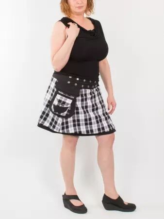 Jupe r�versible Campbell Scotland Tartan Blanc mi-longue v�tement f�minin � la silhouette harmonieuse et au port� agr�able