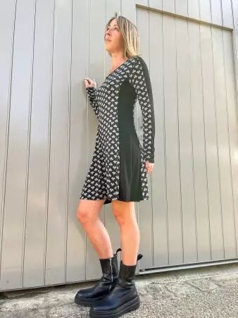 Robe Zoha Ankara Graphite robe boh�me fluide en tissu ankara graphite