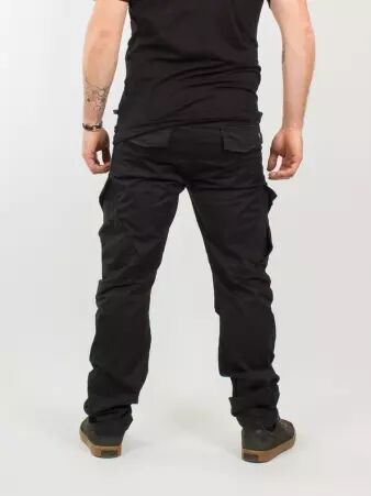Pantalon Cargo Adven Brandit Homme noir pi�ce mode outdoor � l'esth�tique sombre