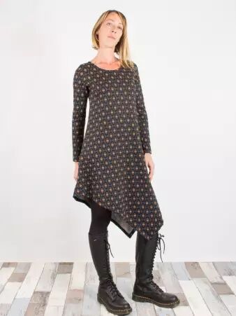 Robe asym�trique Juno robe contemporaine � l'allure cr�ative