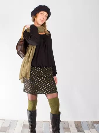 Jupe Rosita courte Dakota pi�ce mode courte au design graphique et actuel