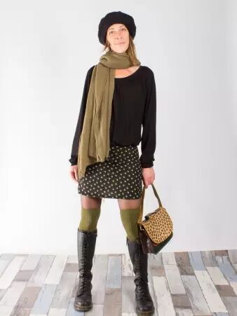 Jupe Rosita courte Dakota pi�ce mode courte au design graphique et actuel