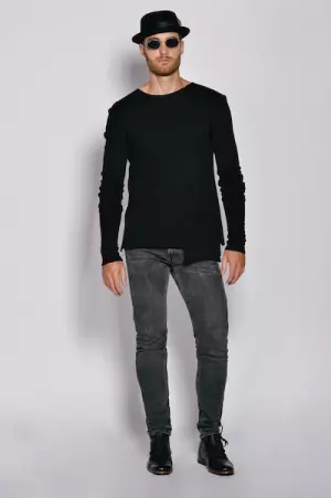 Sweat Alvarez au design cr�atif et identit� LILALILOU