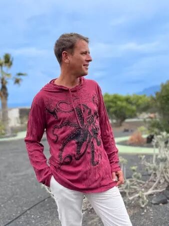 Hoodie Octopus Bordeaux v�tement du vestiaire f�minin � l'esprit casual chic