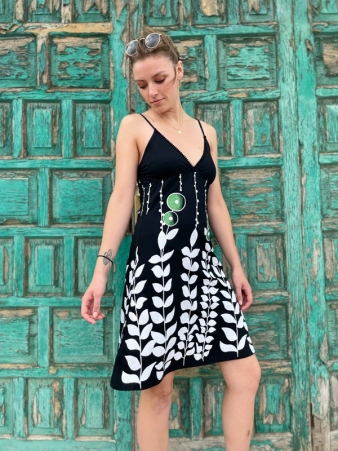 Robe Best Secret Digital Flower noir robe f�minine stylis�e