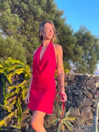 Robe courte b�nitier Nina Rouge robe courte fluide rouge