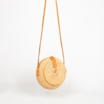 Sac en rotin tress&eacute; rond bomb&eacute; couleur naturelle style boh&egrave;me sac authentique