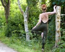 Combinaison Aria Kaki v&ecirc;tement f&eacute;minin &agrave; la silhouette moderne