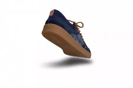chaussures Morrison SHELBY accessoire textile au look moderne