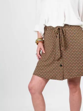 Jupe Lanna courte Retro pi�ce textile polyvalente � la ligne �l�gante et moderne
