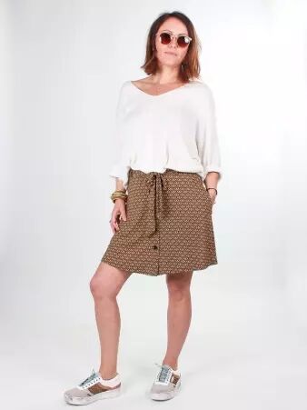 Jupe Lanna courte Retro pi�ce textile polyvalente � la ligne �l�gante et moderne