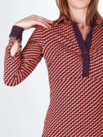 Polo Curtis Omecanic polo graphique Omecanic au style contemporain