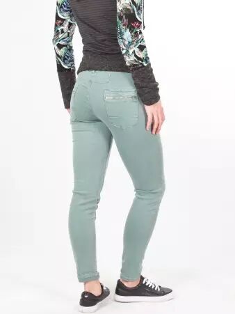 Pantalon Melly vert d'eau pi�ce mode l�g�re au ton aquatique