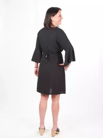 Robe clochette Noir robe clochette noire fluide