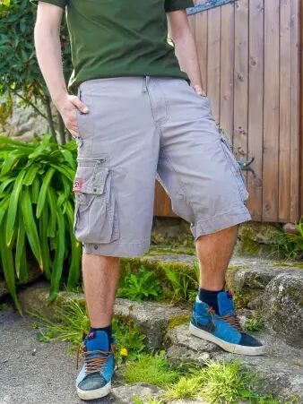 Molecule 45020 Gris pantalon Molecule gris � la coupe fonctionnelle et au look contemporain