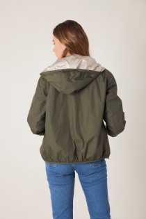 Imperm&eacute;able court r&eacute;versible kaki/or v&ecirc;tement chaud &agrave; l'esth&eacute;tique moderne et facile &agrave; associer