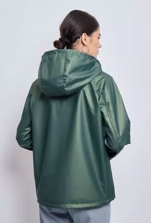 Parka courte iris�e verte parka courte verte iris�e au style moderne