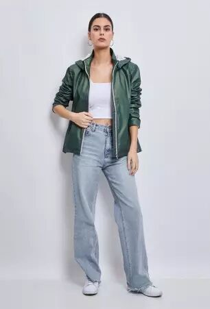 Parka courte iris�e verte parka courte verte iris�e au style moderne